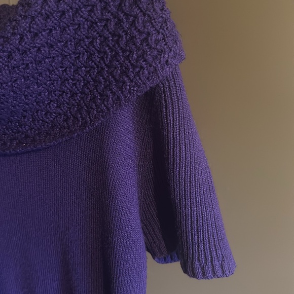 Purple Crowl Top Women’s - Picture 4 of 5